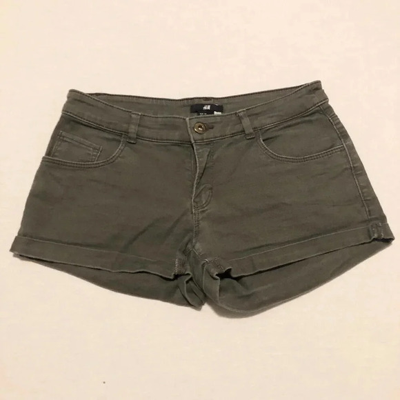 H&M  Cuffed Shorts Olive Green Denim Mid Rise Womens Size 4 - Picture 1 of 12